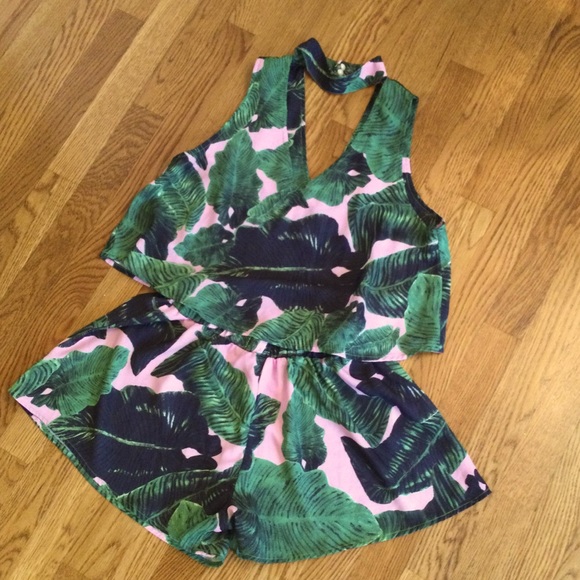 Other - Tropical Matching Top/Short Rompet Set. Size S